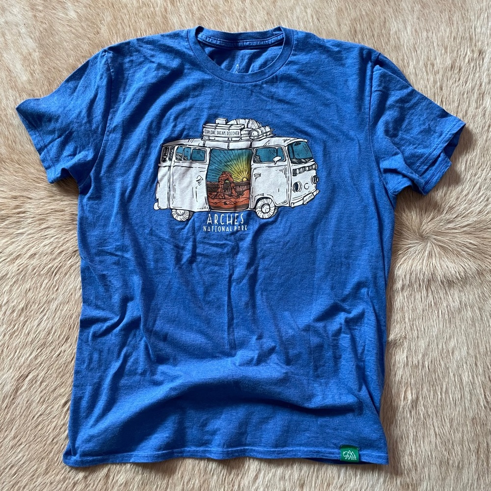 Arches National Park Graphic Tee